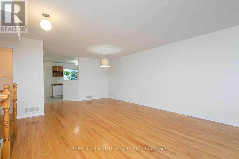 28229768/246-gershwin/westcliffe-estates/ottawa/ontario/K2H1G5_3