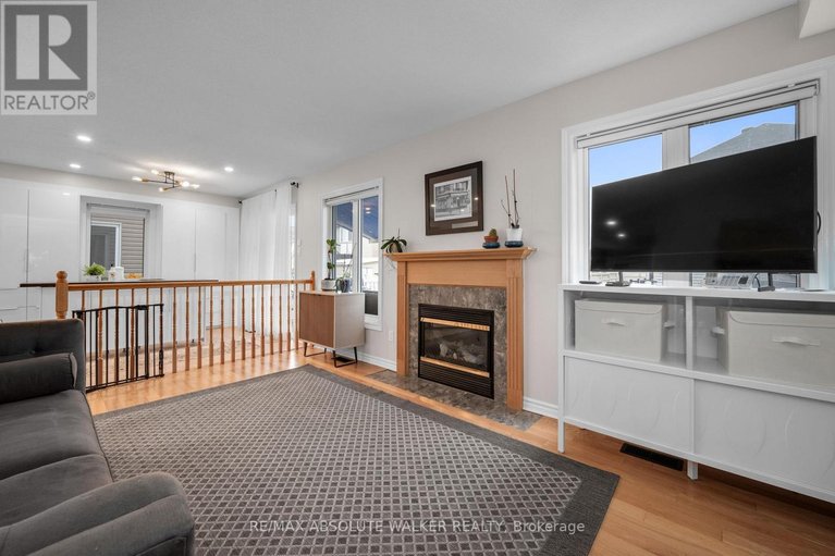 29607391/1641-frenette-street/fallingbrookgardenway-south/ottawa/ontario/K4A5B7_18