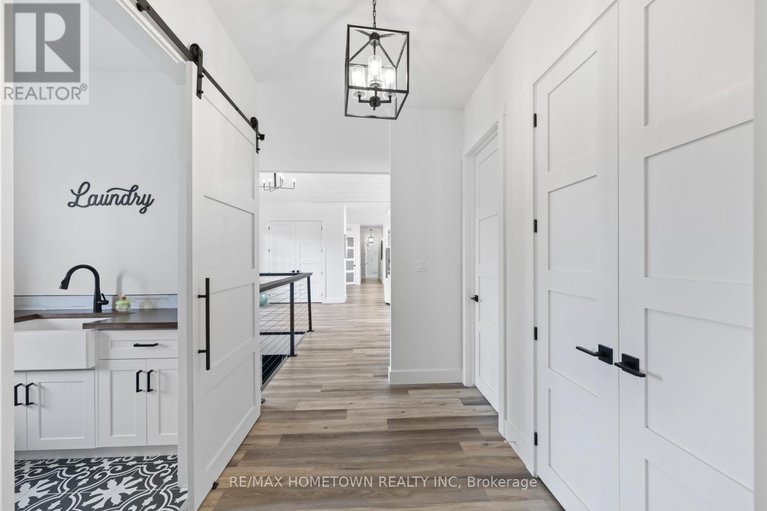 29416154/5-shoreside-way/augusta-twp/augusta/ontario/K6V5T1_34