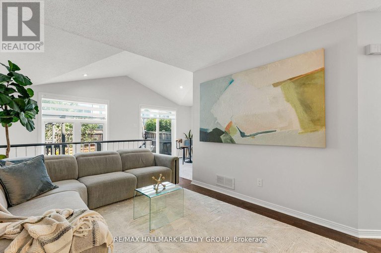 29239373/31-saddlesmith-circle/emerald-meadowstrailwest/ottawa/ontario/K2M2Y8_5