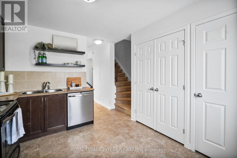 29191820/256-espin-heights/stonebridge/ottawa/ontario/K2J0Y8_9