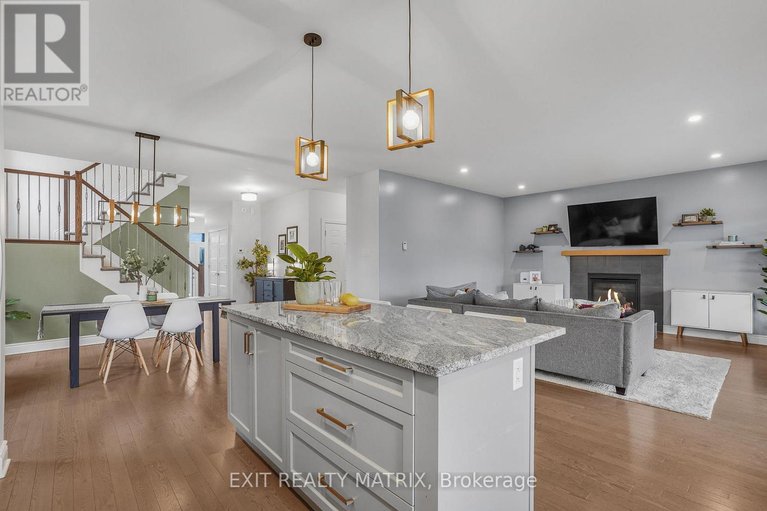 29642083/401-colmar-street/embrun/russell/ontario/K0A1W0_8