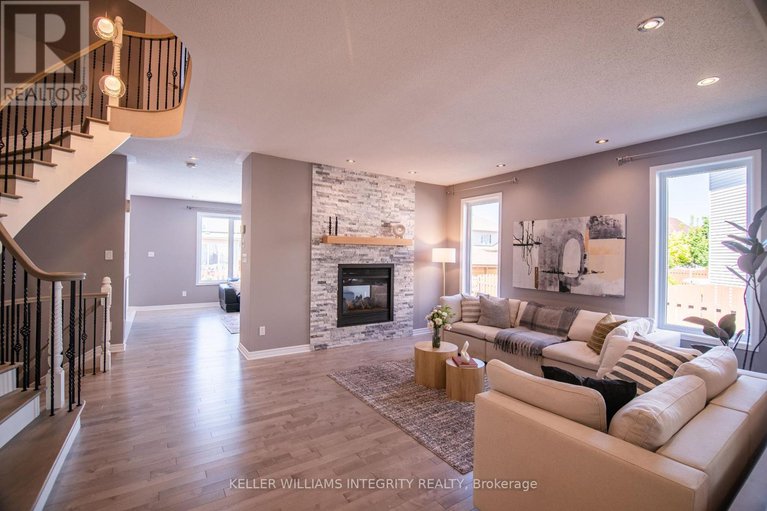 28375407/34-keighley-circle/morgans-grantsouth-march/ottawa/ontario/K2K3H8_7