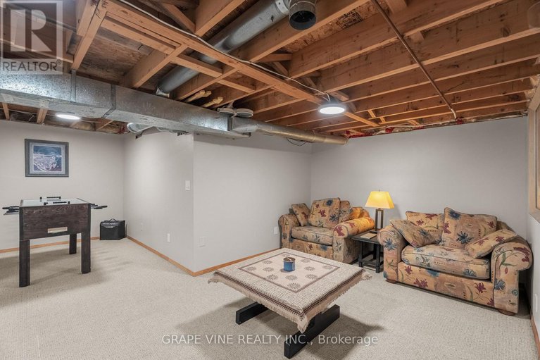 28498245/32-acklam-terrace/morgans-grantsouth-march/ottawa/ontario/K2K2H5_26