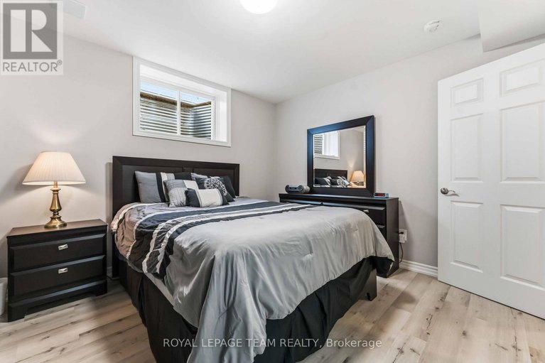 29666144/45-burnstead-crescent/emerald-meadowstrailwest/ottawa/ontario/K2M2T4_40