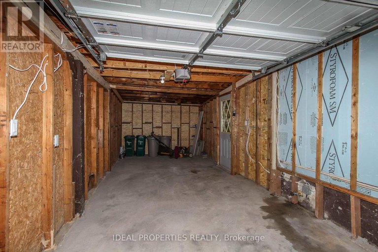 28774886/1796-saunderson-drive/elmvale-acres/ottawa/ontario/K1G2C2_44