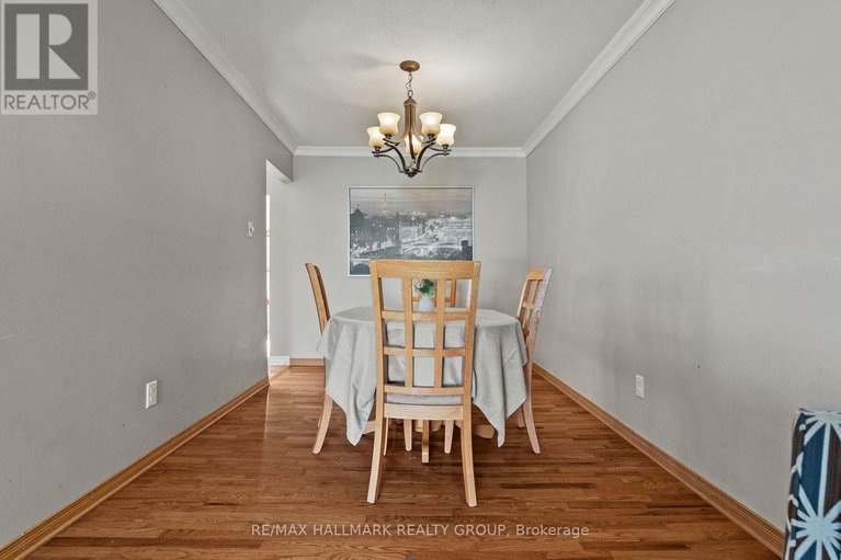 29670827/15-elm-avenue/village-of-russell/russell/ontario/K4R1B3_12