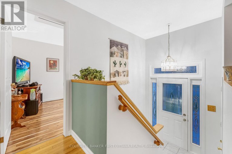 29052302/1511-shawinigan-street/fallingbrookridgemount/ottawa/ontario/K4A2L9_3