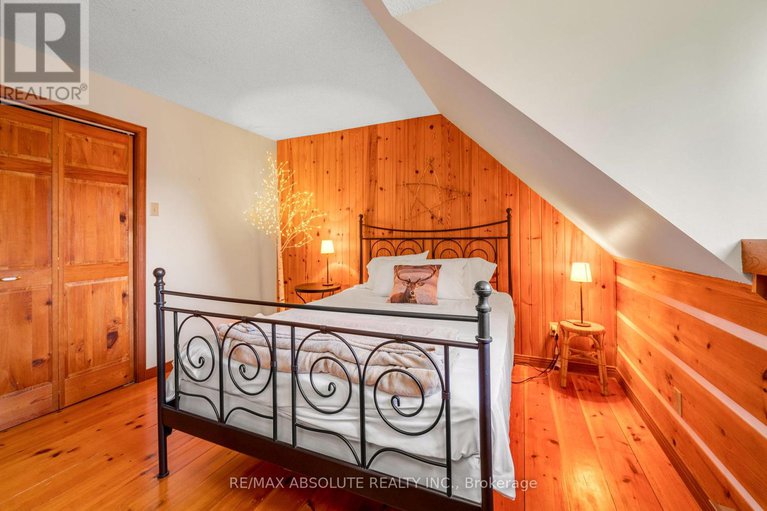 29134543/188-burns-drive/mcnabbraeside-twps/mcnabbraeside/ontario/K0A1G0_32