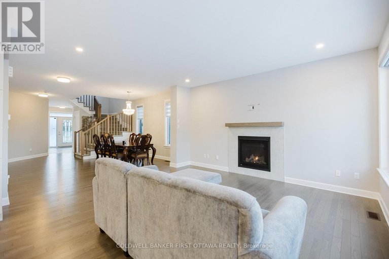 29288146/896-sendero-way/remainder-of-stittsville-area/ottawa/ontario/K2S2W8_8