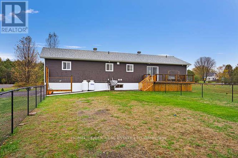 29062195/10095-jellyby-road/augusta-twp/augusta/ontario/K0G1R0_45