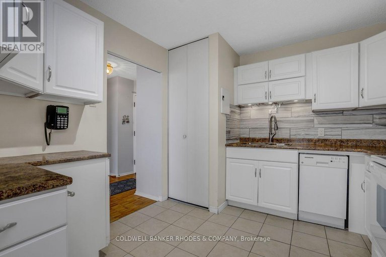 29640041/1308-1285-cahill-drive/south-keys/ottawa/ontario/K1V9A7_13