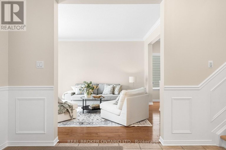 29518194/41-golders-green-lane/longfields/ottawa/ontario/K2J5G2_7