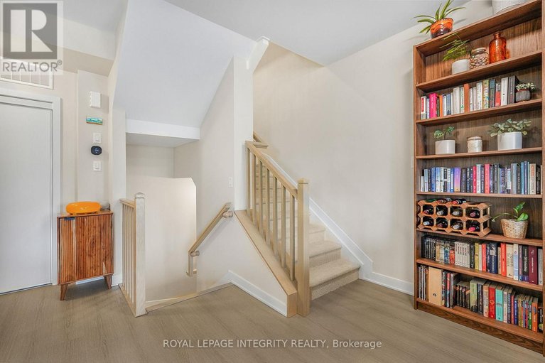 29604237/626-mishi-private/cfb-rockcliffe-and-area/ottawa/ontario/K1K0P2_16