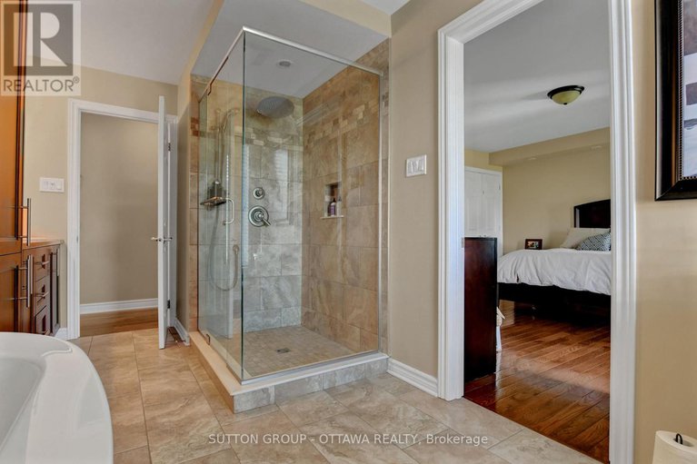 28494300/1887-champlain-street/clarencerockland-twp/clarence-rockland/ontario/K0A1N0_31