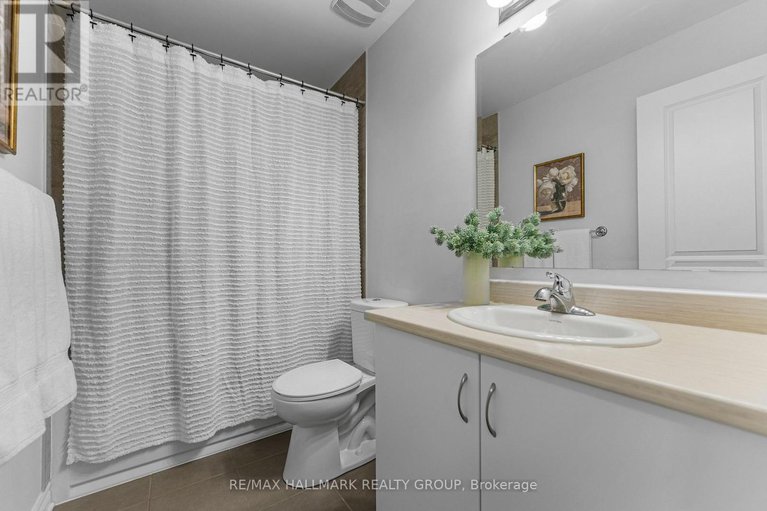 29359977/940-kilbirnie-drive/half-moon-bay/ottawa/ontario/K2J6G2_25