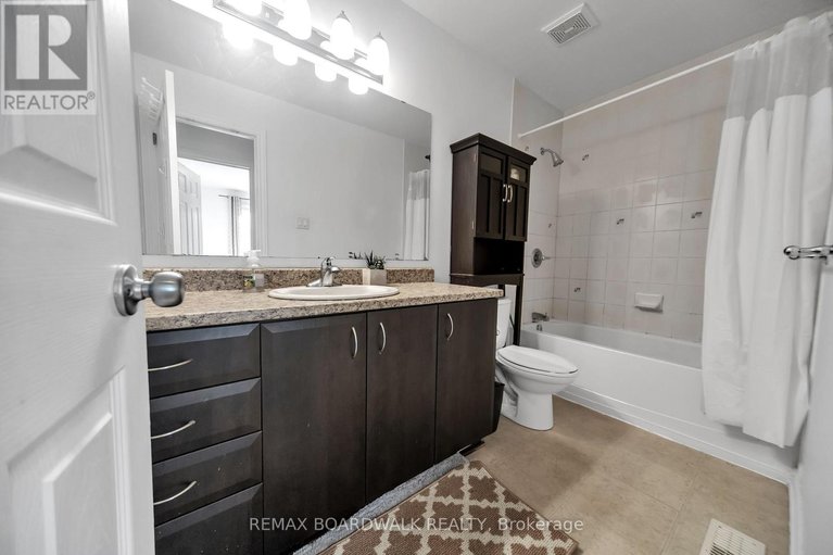 29466464/604-paul-metivier-drive/strandherd/ottawa/ontario/K2J0X9_34