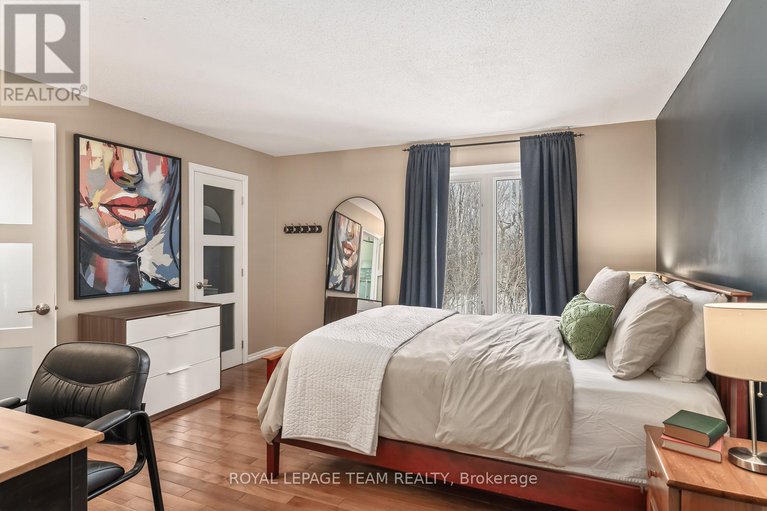 29413398/729-ludgate-court/beaconwood/ottawa/ontario/K1J8K8_20