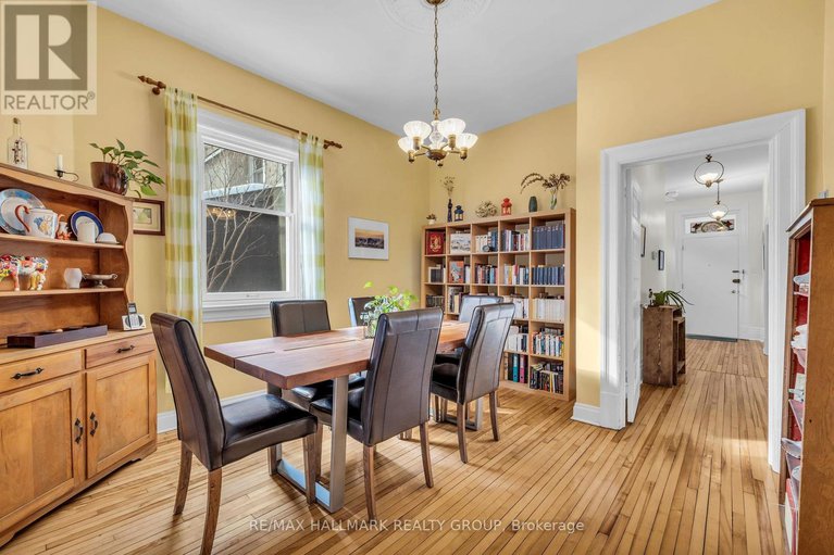 28707318/396-daly-avenue/sandy-hill/ottawa/ontario/K1N6H2_9