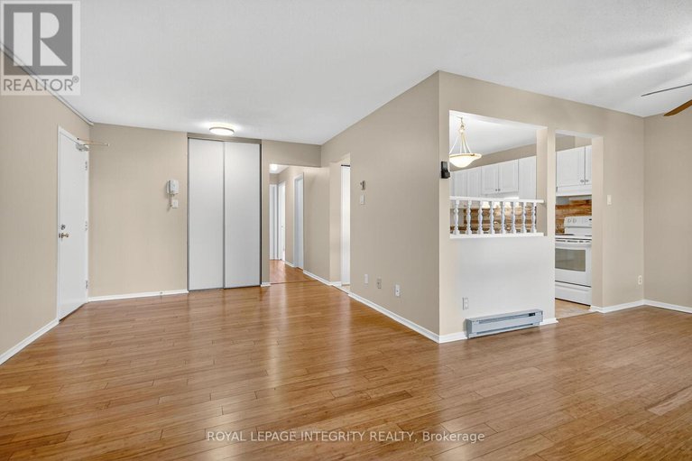 29150140/a-214-equestrian-drive-n/bridlewood/ottawa/ontario/K2M1E2_24