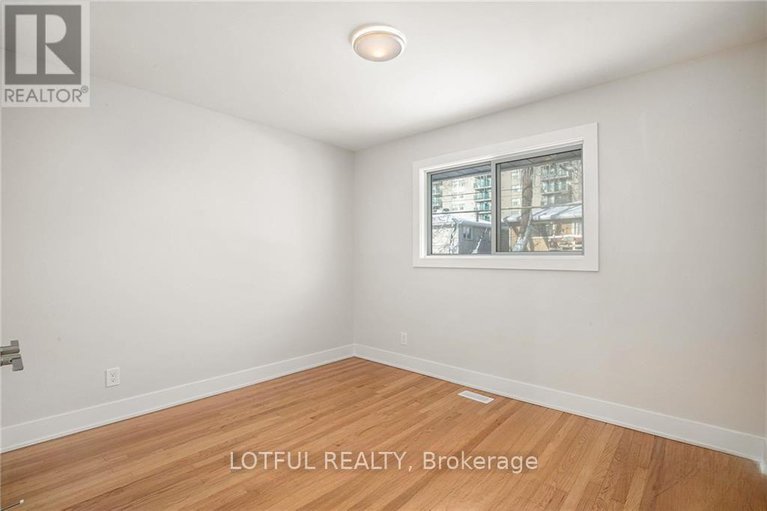 29103092/2655-don-street/britannia/ottawa/ontario/K2B6Y2_12