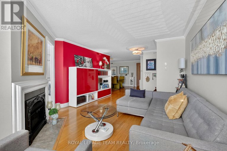 29088435/5-frank-street/ottawa-centregolden-triangle/ottawa/ontario/K2P0W8_12