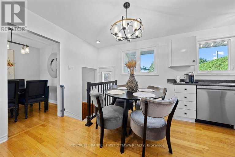 29487497/13-edgebrook-road/lynwood-village/ottawa/ontario/K2H6C2_10