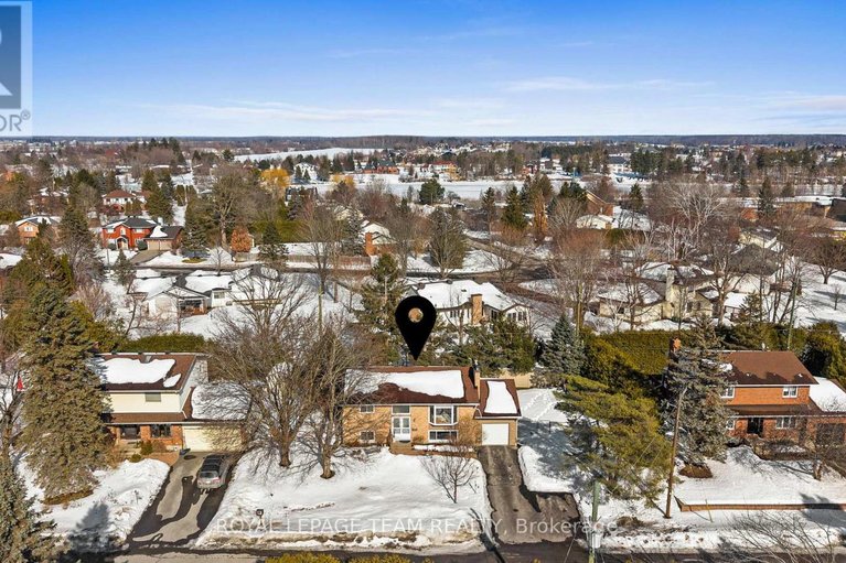 29455651/5329-driscoll-drive/manotick-long-island-nicholls-island/ottawa/ontario/K4M1E3_46