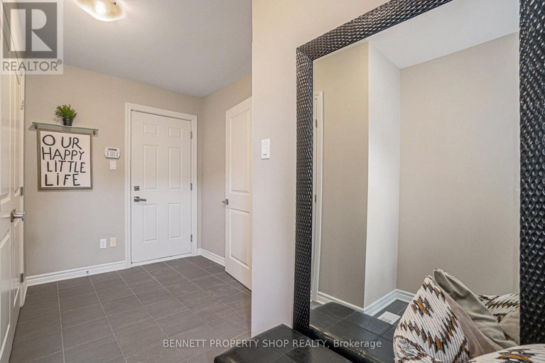 29034502/1870-maple-grove-road/stittsville-north/ottawa/ontario/K2S0W3_2