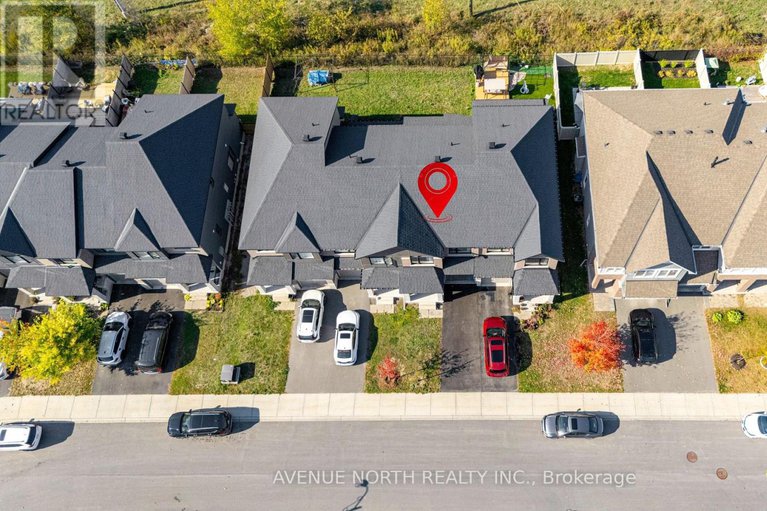 28967067/653-putney-crescent/stittsville-south/ottawa/ontario/K2S2N7_24