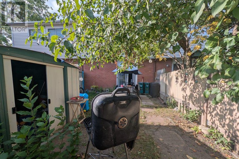 28963983/b-1468-heatherington-road/heron-gateindustrial-park/ottawa/ontario/K1V6S1_4