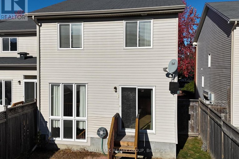 29047464/992-klondike-road/morgans-grantsouth-march/ottawa/ontario/K2K0C3_29