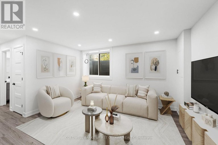 29689692/351-amiens-street/bilberry-creekqueenswood-heights/ottawa/ontario/K1E1P1_27