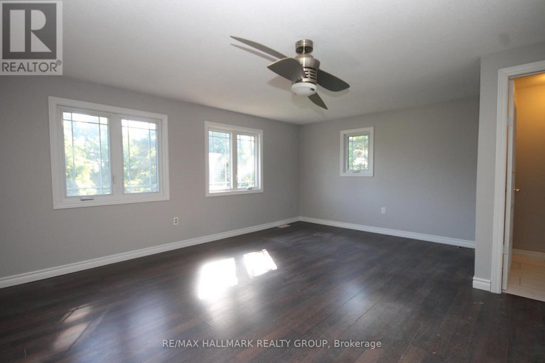 28422586/1844-river-road/manotick-east-to-manotick-station/ottawa/ontario/K4M1B4_20