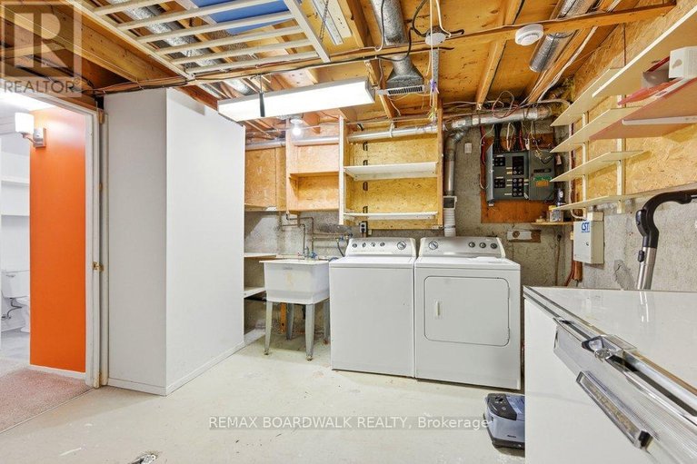 29640034/47-2210-loyola-avenue/beaconwood/ottawa/ontario/K1J8H5_31