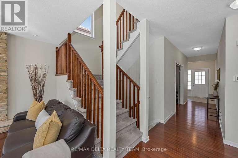 29413611/1889-montmere-avenue/notting-hillsummerside/ottawa/ontario/K4A0E7_19