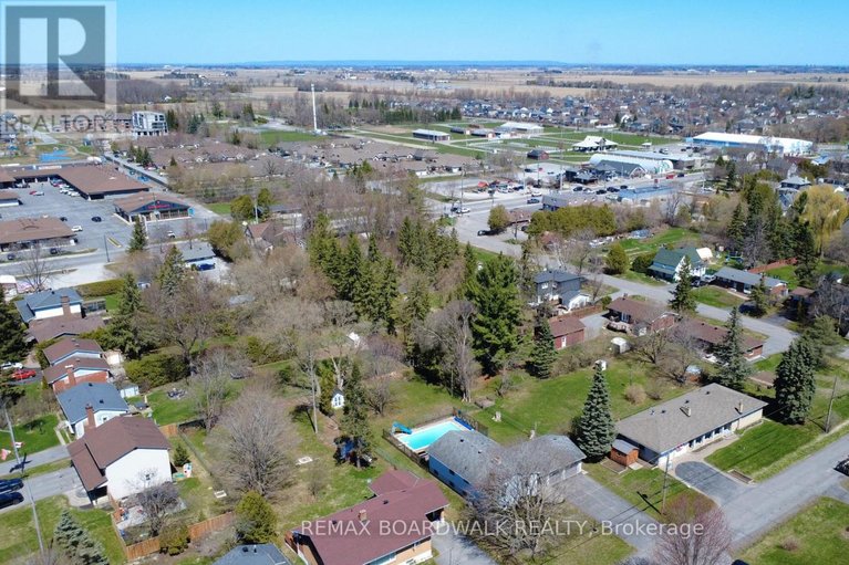 29666453/103-christopher-hamilton-street/richmond/ottawa/ontario/K0A2Z0_50