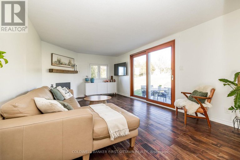 29050103/100-manion-heights-crescent/huntley-ward-south-west/ottawa/ontario/K0A1L0_19