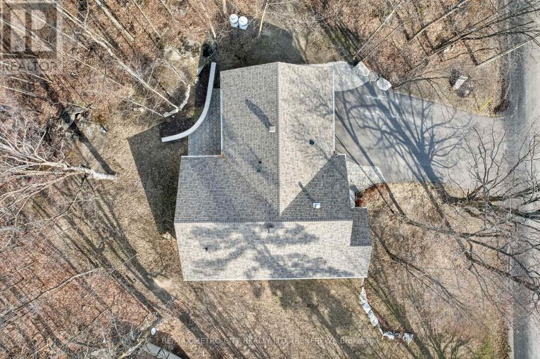 29644036/19-pallen-road/horton-twp/horton/ontario/K7V3Z8_30