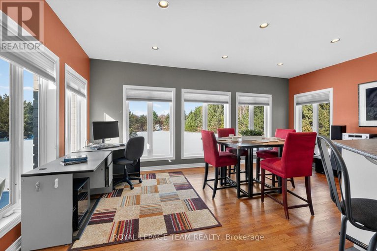 29379495/1611-landel-drive/rural-kanata-central/ottawa/ontario/K2W1C2_17