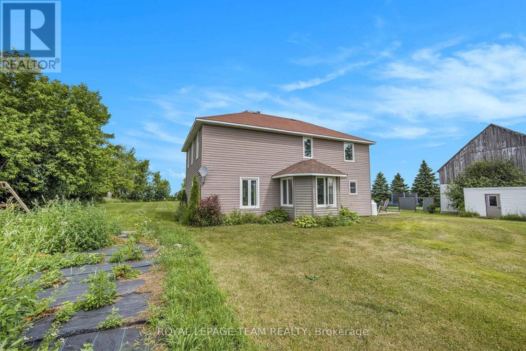 28547136/13034-boyne-road/north-dundas-winchester-twp/north-dundas/ontario/K0C1H0_31