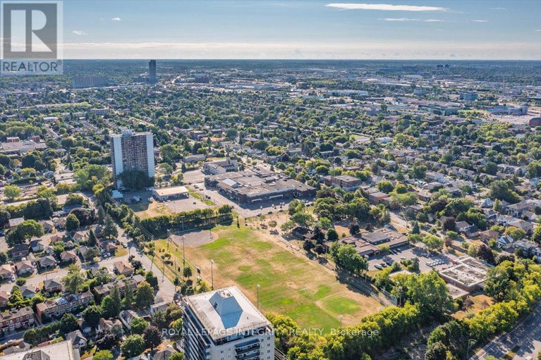 28800164/17-columbus-avenue/overbrook/ottawa/ontario/K1K1R2_46