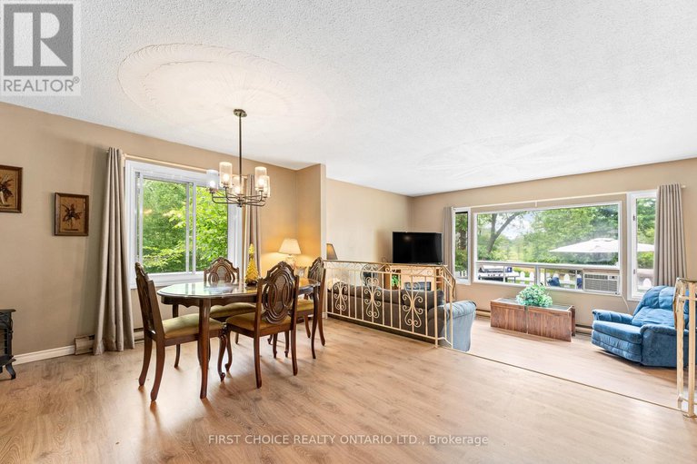 28507274/96-constance-lake-road/kanata-north-east/ottawa/ontario/K2K1X7_8
