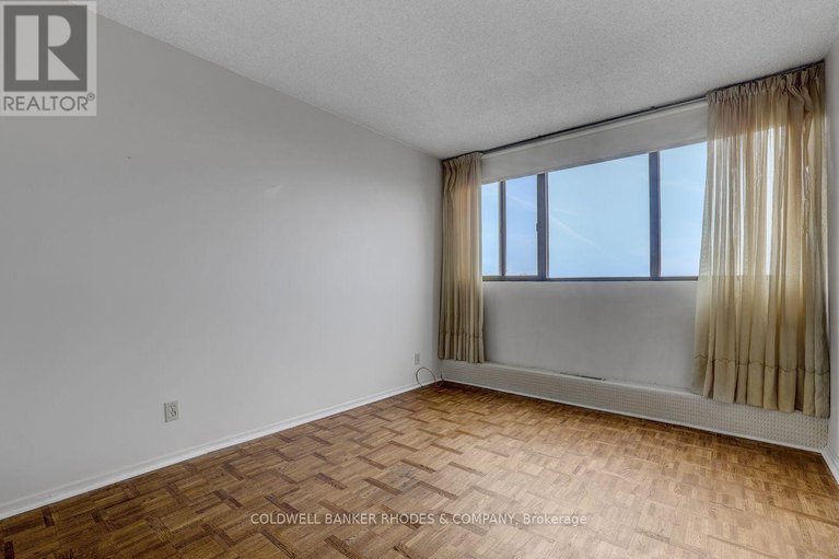 29640041/1308-1285-cahill-drive/south-keys/ottawa/ontario/K1V9A7_18