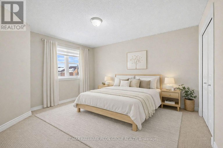 29573202/845-contour-street/mer-bleuebradley-estatesanderson-park/ottawa/ontario/K1W0G6_13