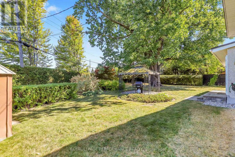 28901445/2337-samuel-drive/elmvale-acresurbandale/ottawa/ontario/K1G3C3_28