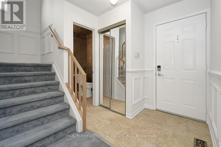 28591928/299-tompkins-avenue/bilberry-creekqueenswood-heights/ottawa/ontario/K1E3X3_3