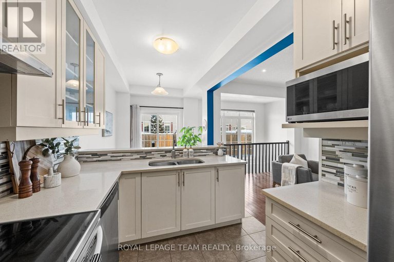 29284372/102-lochnaw-private/stonebridge/ottawa/ontario/K2J5X6_19