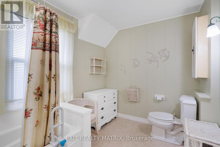 28821013/469-smerdon-street/hawkesbury/hawkesbury/ontario/K6A2M9_18