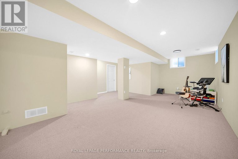 29428397/262-tempest-drive/stittsville-north/ottawa/ontario/K2S0K6_25